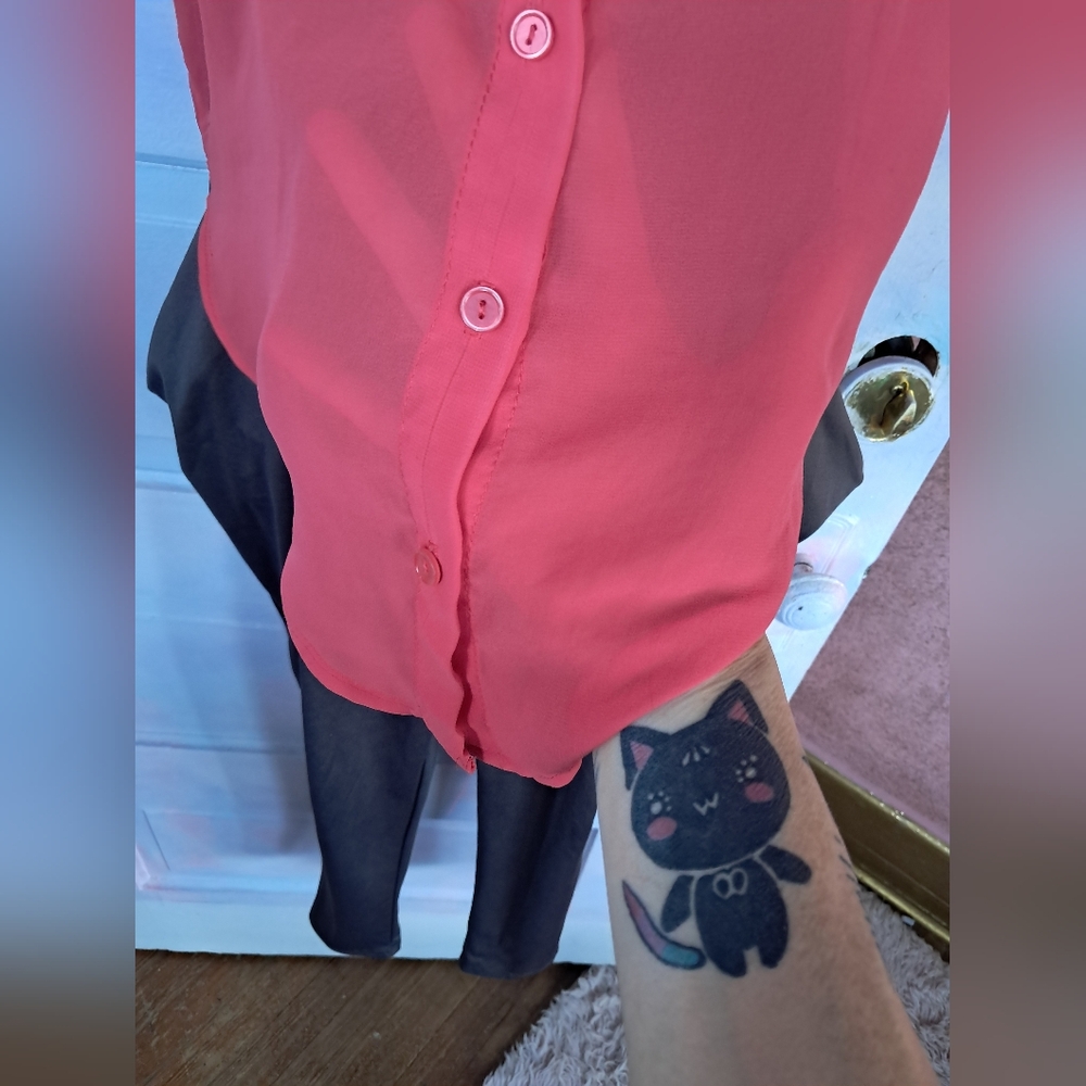 Lush Coral Sheer Racerback Sleeveless Buttonup Blouse! W/ Pocket No Size Tag Euc - Picture 5 of 8